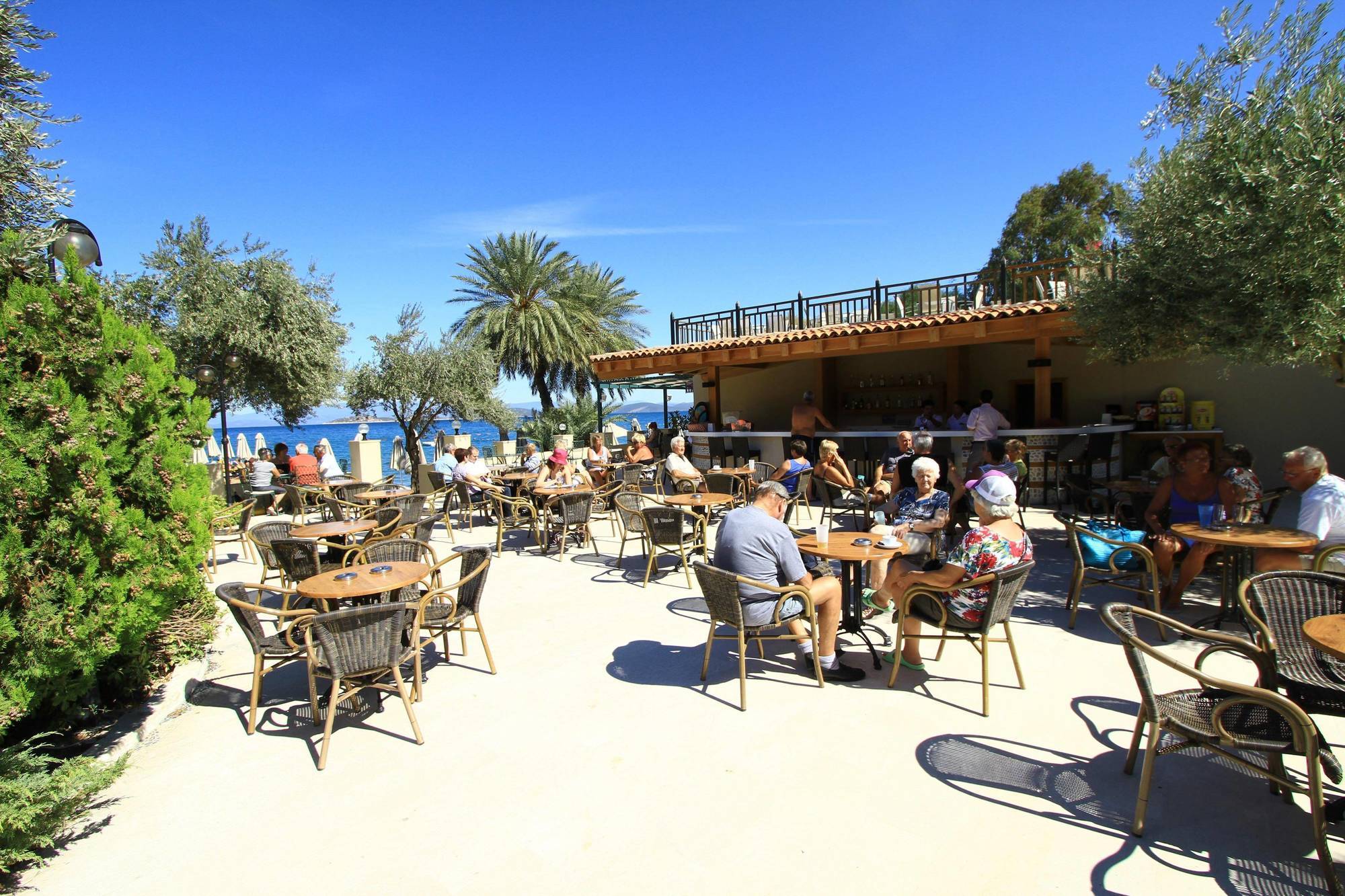 Izer Hotel Beach Club Torba Exterior photo